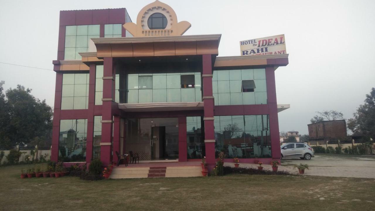 Hotel The Ideal Kushinagar Екстериор снимка